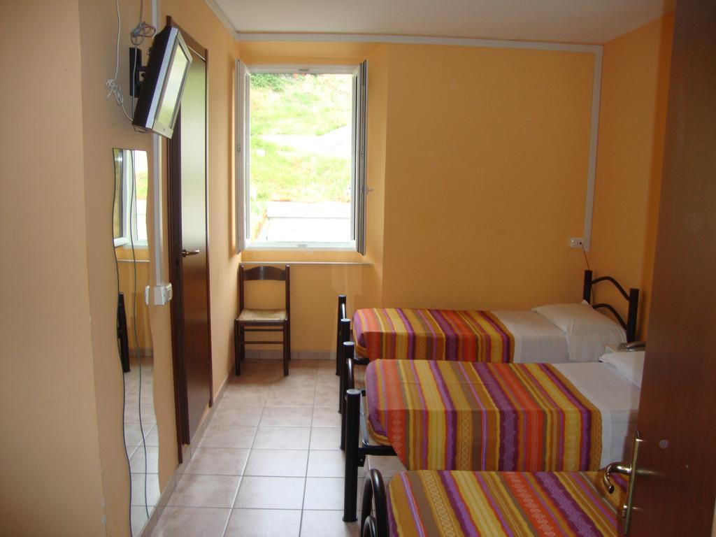 Albergo Gino Ancona Værelse billede